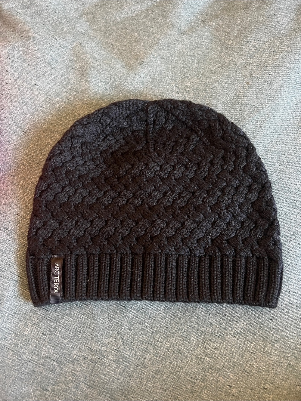 Arc'teryx Black Cable Knit Beanie